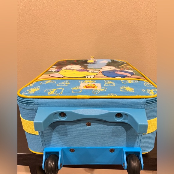 Super Rare!! Max and Ruby Rolling SuitCase - Picture 7 of 15
